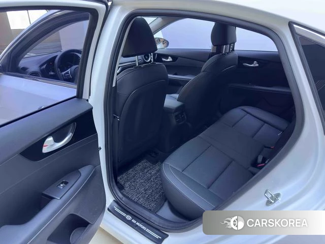Kia K3 id 4241848 из Китая 7