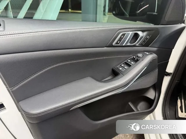 BMW X5 (G05) id 3685762 из Кореи 7