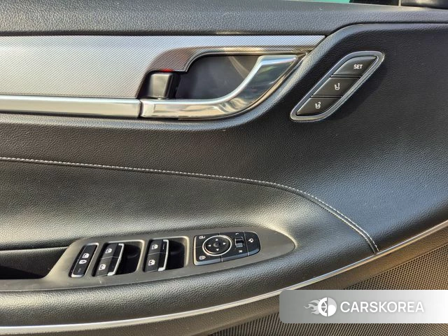 Hyundai The New Grandeur IG id 3853046 из Кореи 7