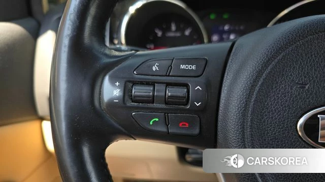 Kia All New Carnival id 4326012 из Кореи 7