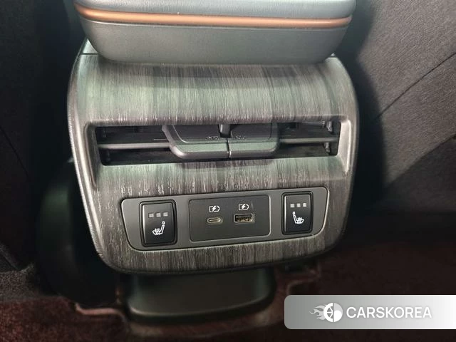 Nissan ARIYA id 4290616 из Китая 7