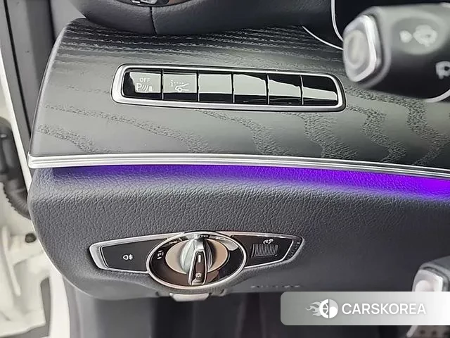 Mercedes-Benz E-Class W213 id 3672586 из Кореи 7