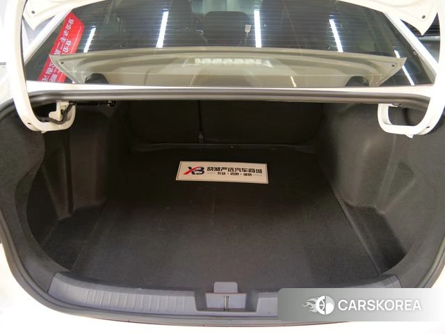 Volkswagen Sagitar id 4221348 из Китая 7