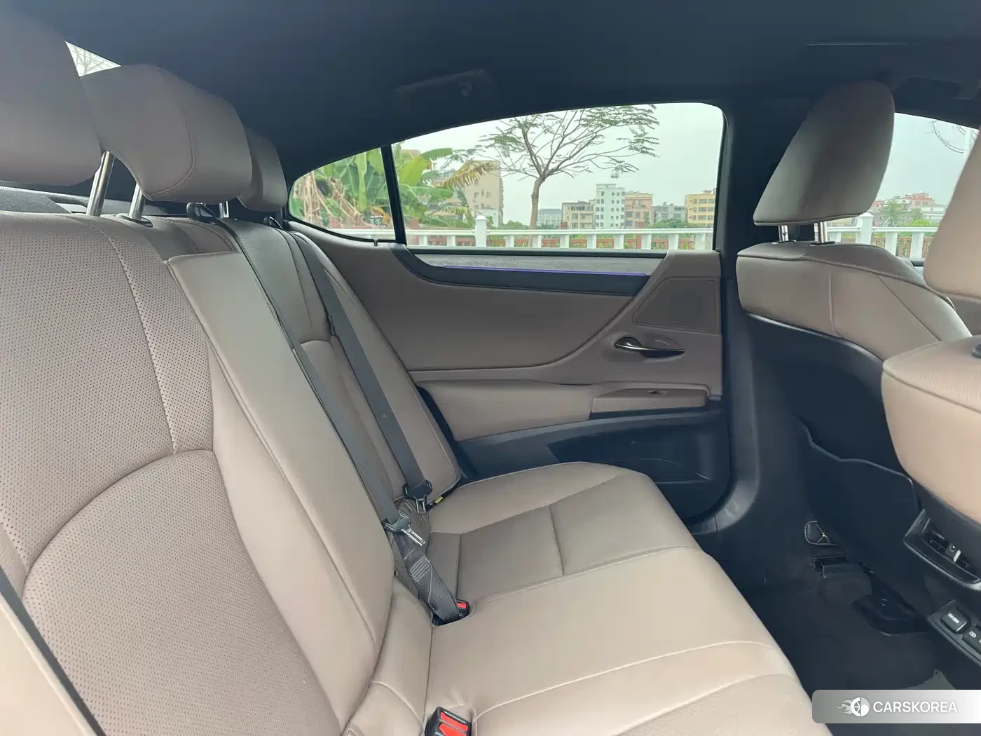 Lexus ES id 4565234 из Китая 7
