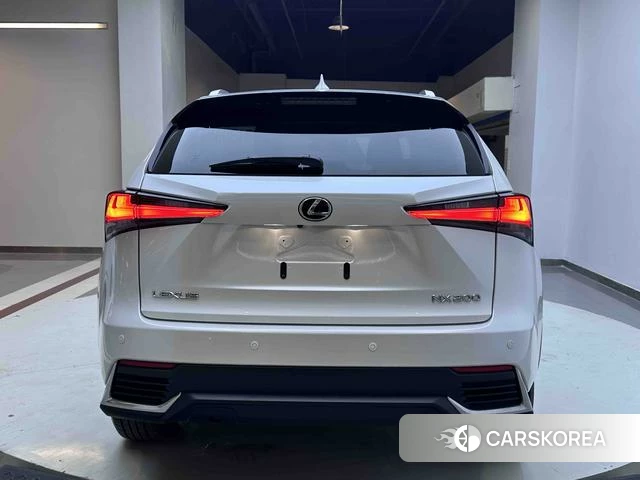 Lexus NX id 4261275 из Китая 7