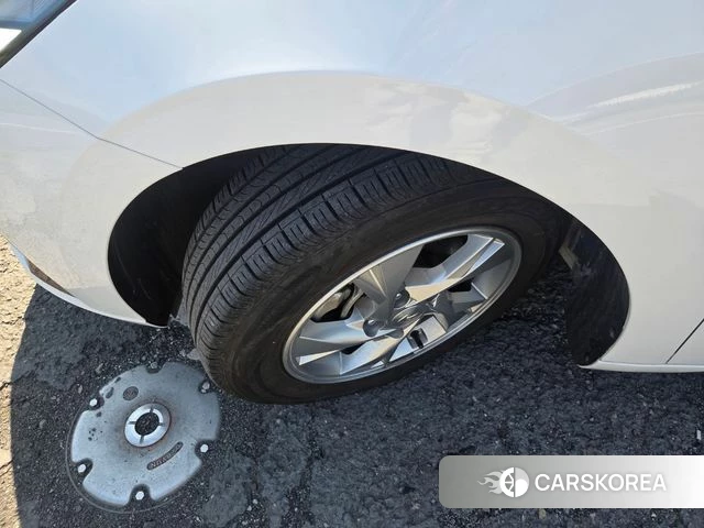 Hyundai Avante (CN7) id 3919747 из Кореи 7