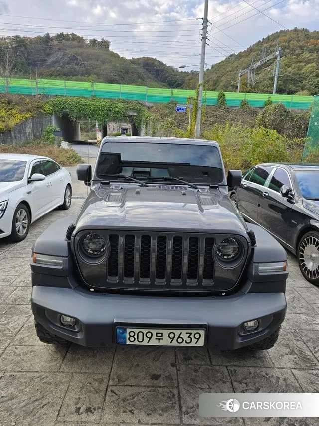 Jeep Gladiator (JT) id 3654918 из Кореи 7