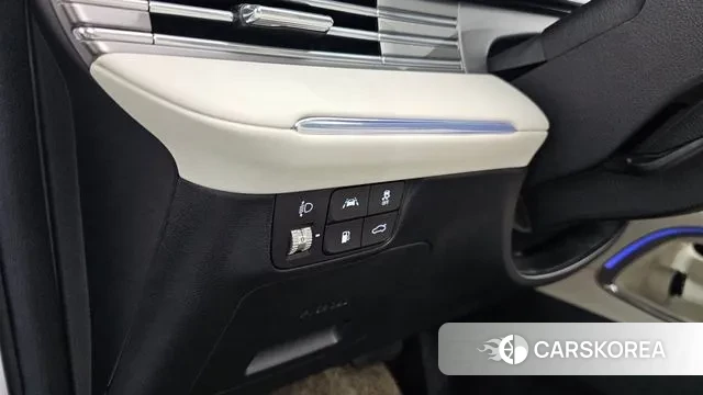 Hyundai The New Grandeur IG Hybrid id 3289911 из Кореи 7