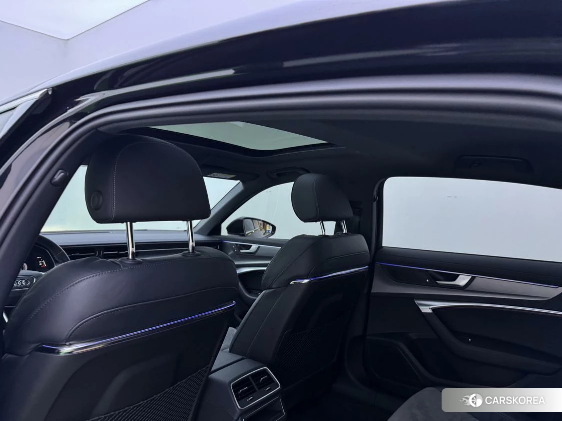 Audi A6L id 4453024 из Китая 7