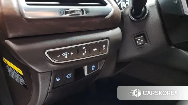 Genesis G90 id 3601426 из Кореи 7