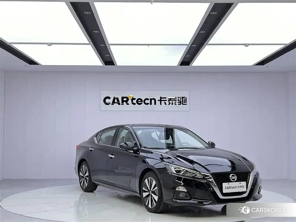 Nissan Altima id 4546336 из Китая 7
