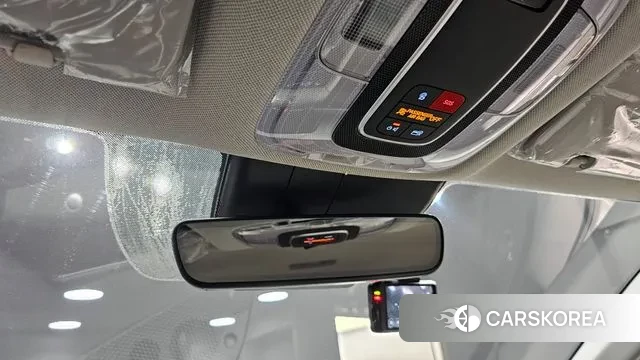 Hyundai Avante Hybrid (CN7) id 2890001 из Кореи 7