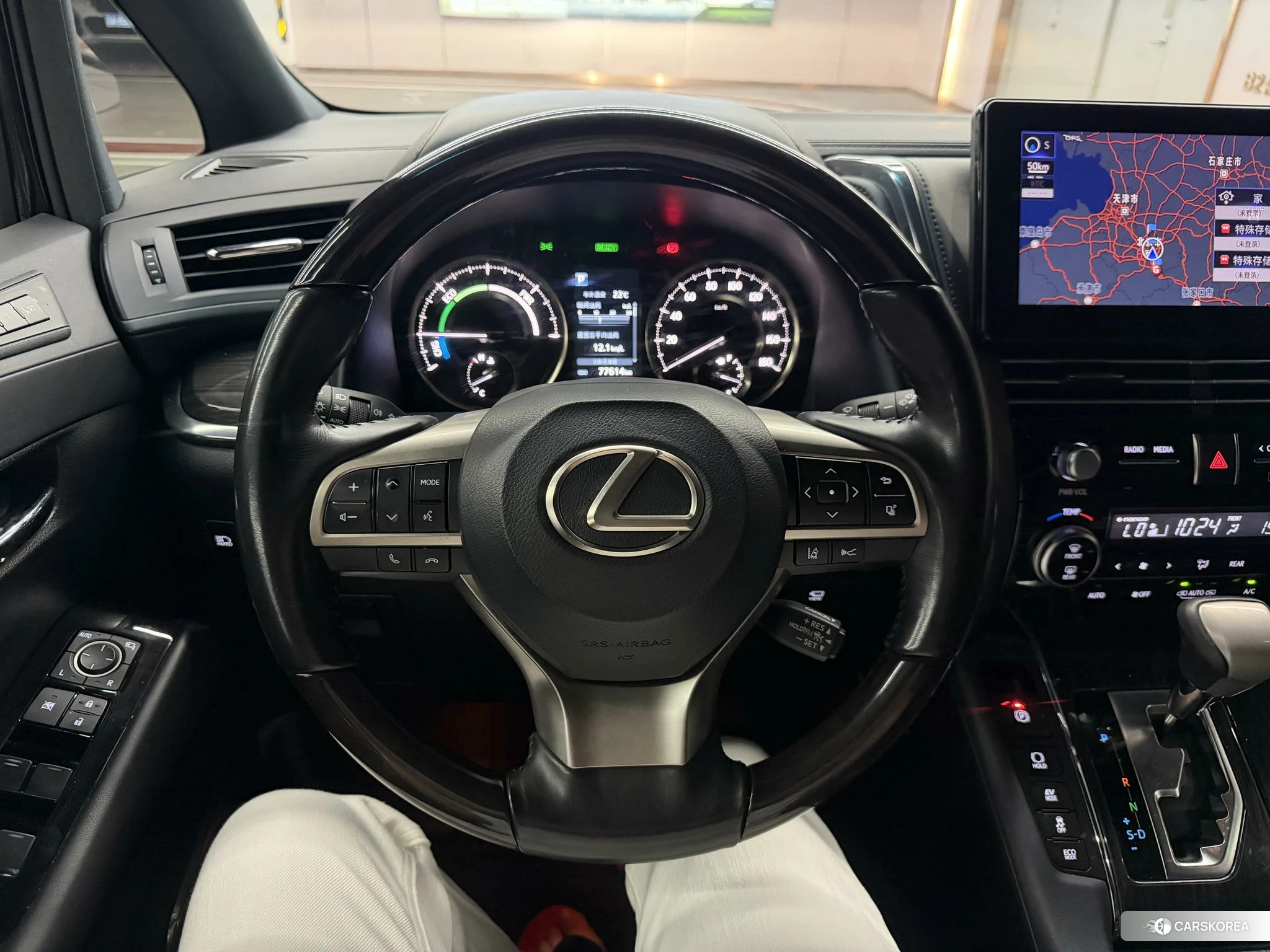 Lexus LM id 4492813 из Китая 7