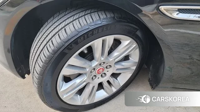 Jaguar XF (X260) id 3386289 из Кореи 7