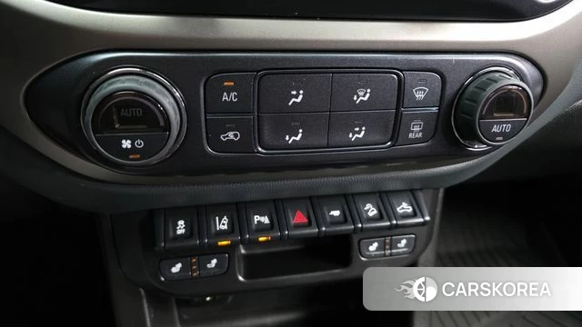 Chevrolet (GM Daewoo) Real New Colorado id 4783877 из Кореи 7