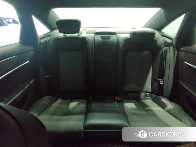 Audi A6L id 4290442 из Китая 7