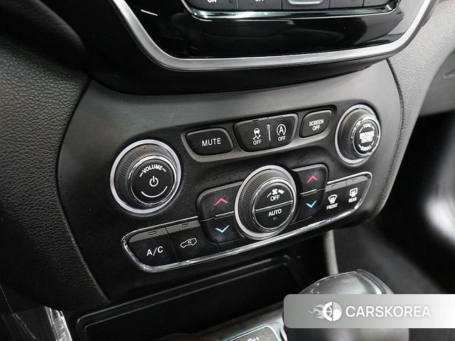 Jeep Cherokee (KL) id 3866254 из Кореи 7