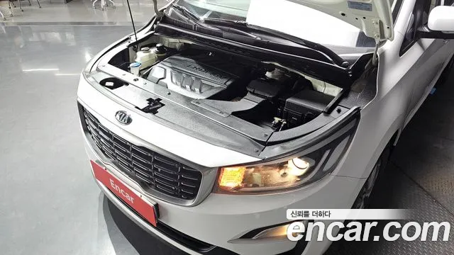 Kia The New Carnival id 2664644 из Кореи 7