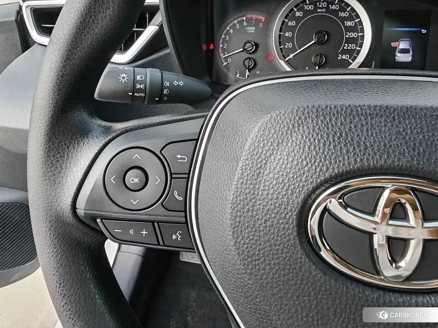 Toyota Corolla id 4601012 из Китая 7