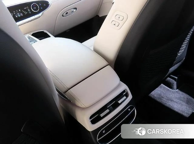 Genesis GV70 id 4303539 из Кореи 7
