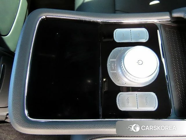 Genesis G90 (RS4) id 4691782 из Кореи 7