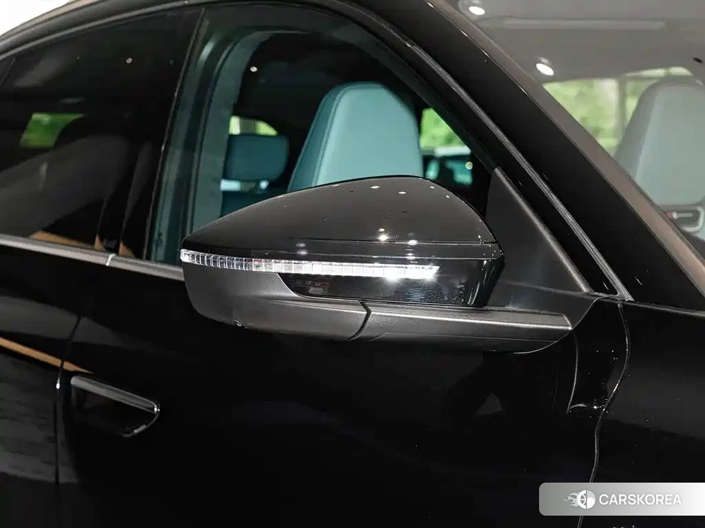 Audi Q6L e-tron id 4515523 из Китая 7