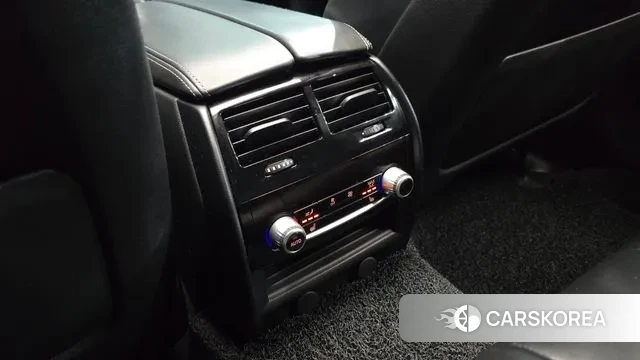 BMW 5 Series (G30) id 3402681 из Кореи 7