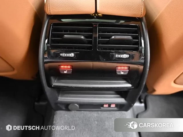 BMW 5 Series (G30) id 3685157 из Кореи 7