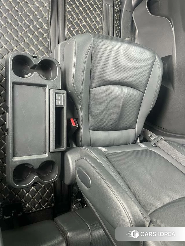 Toyota Saina id 4260989 из Китая 7