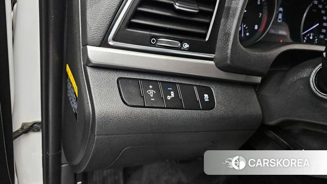 Hyundai Avante AD id 3924968 из Кореи 7