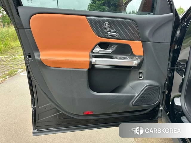 Mercedes-Benz GLB id 4387666 из Китая 7