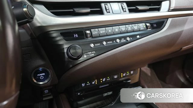 Lexus ES300h 7th generation id 3795505 из Кореи 7