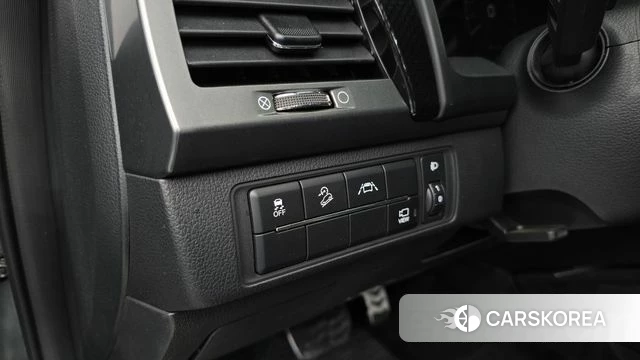 Ssangyong The New Rexton Sports Cannes id 4281705 из Кореи 7