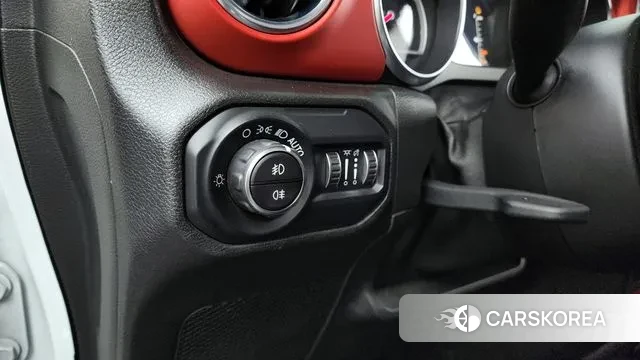 Jeep Wrangler (JL) id 3449653 из Кореи 7