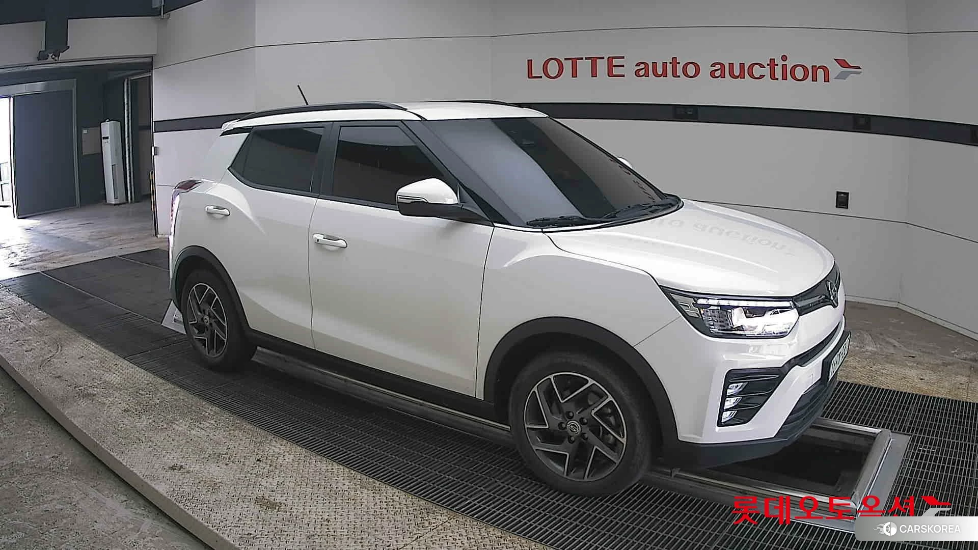 SsangYong Tivoli id 3888453 из Кореи 7