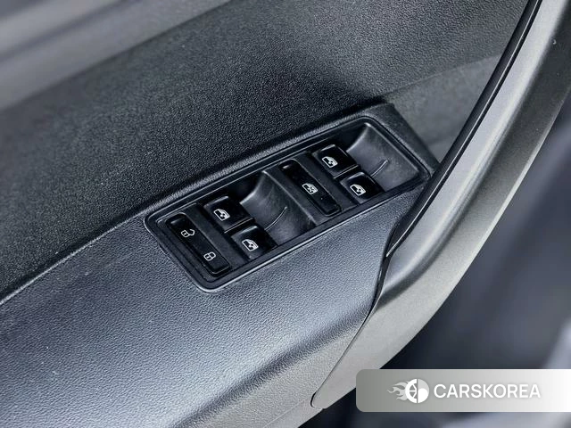 Volkswagen Santana id 4279115 из Китая 7