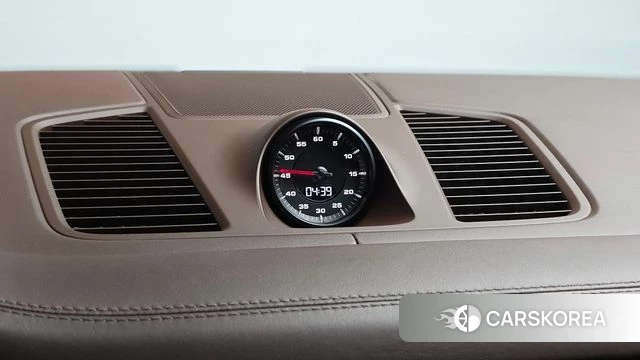 Porsche Cayenne (PO536) id 3860558 из Кореи 7