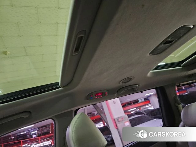 Kia All New Carnival id 4684613 из Кореи 7