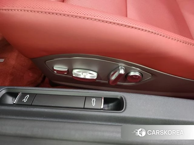 Porsche 718 Boxster id 3841470 из Кореи 7