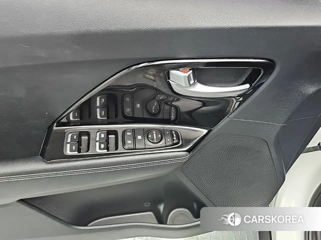 Kia The New Niro id 4764819 из Кореи 7