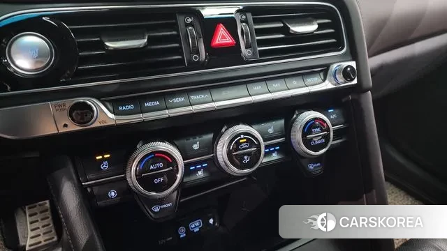 Genesis G70 id 3144929 из Кореи 7