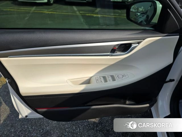 Hyundai The New Grandeur IG Hybrid id 3856474 из Кореи 7