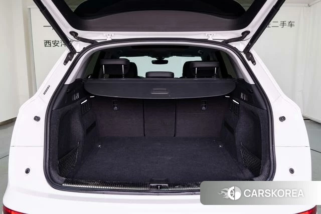 Audi Q5L id 4261963 из Китая 7