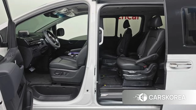 Hyundai Staria id 4590090 из Кореи 7