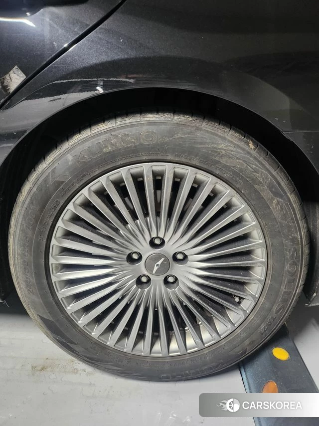 Genesis G90 id 4610234 из Кореи 7