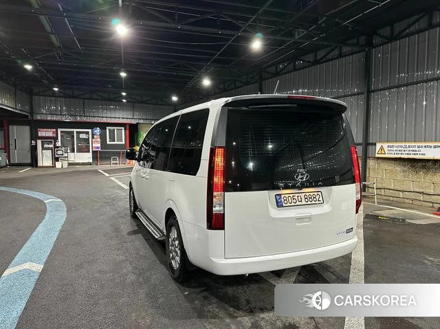 Hyundai Staria id 4414372 из Кореи 7