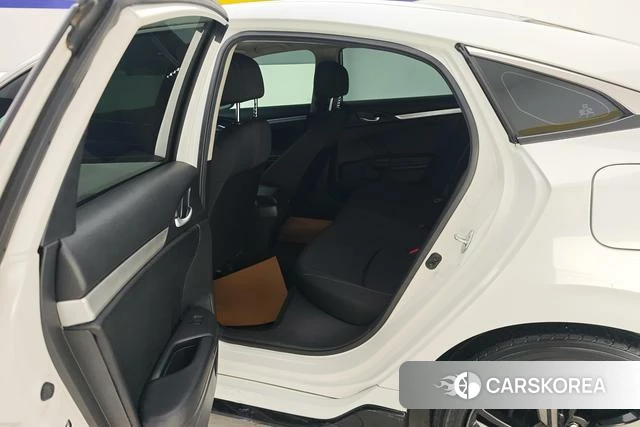 Honda Civic id 4212321 из Китая 7