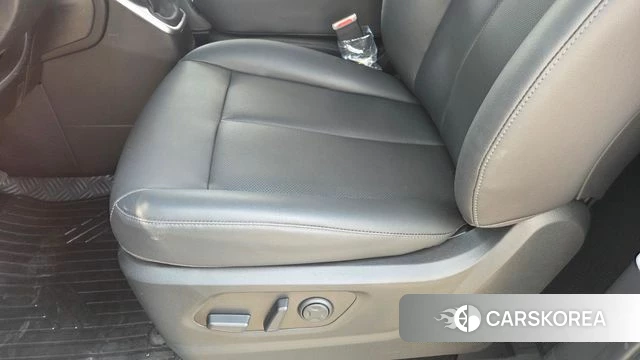 Hyundai Staria id 3856406 из Кореи 7