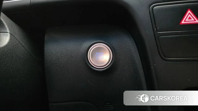 Hyundai Staria id 4624752 из Кореи 7