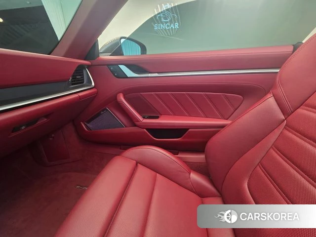 Porsche 911(992) id 4740179 из Кореи 7